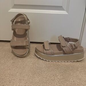 J/slides